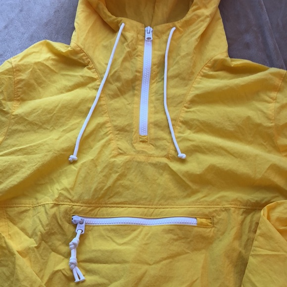 Abercrombie yellow windbreaker 💛 - Picture 2 of 6